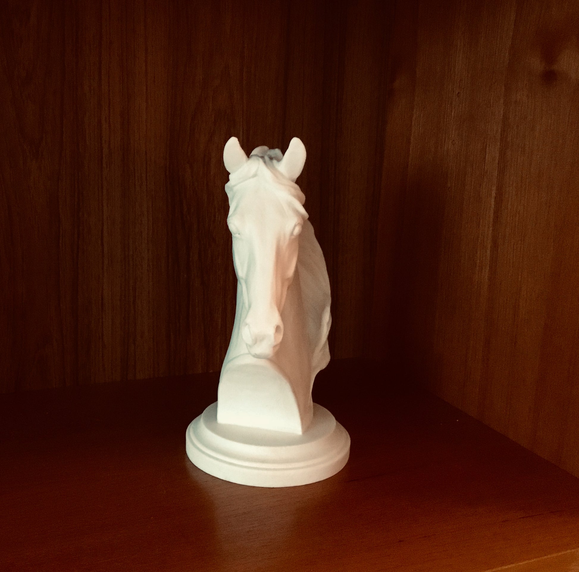 small horse head sculpture cast marble