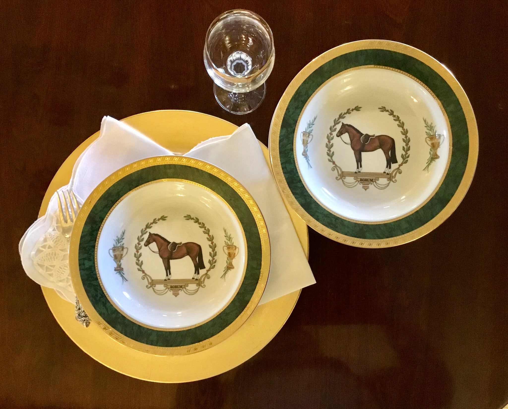 Hunter horse bowls / set of 4